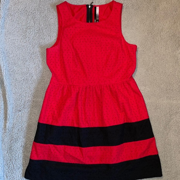 Kensie Dress Large red & black - Picture 3 of 9